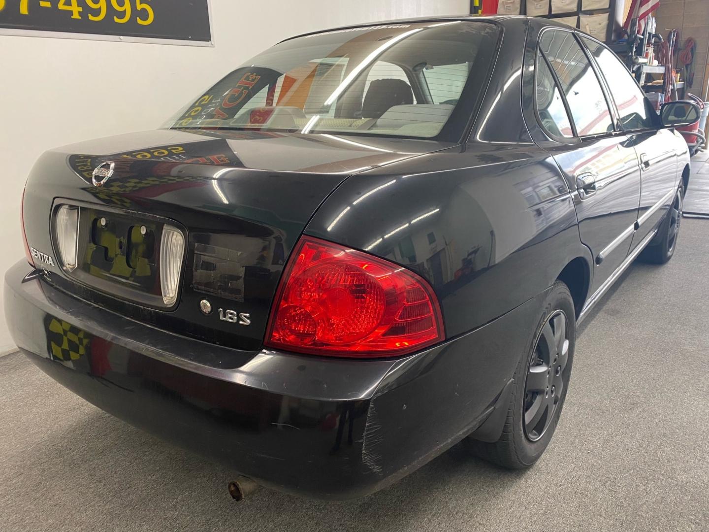 2006 BLACK Nissan Sentra 1.8 (3N1CB51D86L) with an 1.8L L4 DOHC 16V engine, located at 533 S West End Blvd., Quakertown, PA, 18951, (877) 257-4995, 40.343994, -75.303604 - Photo#3